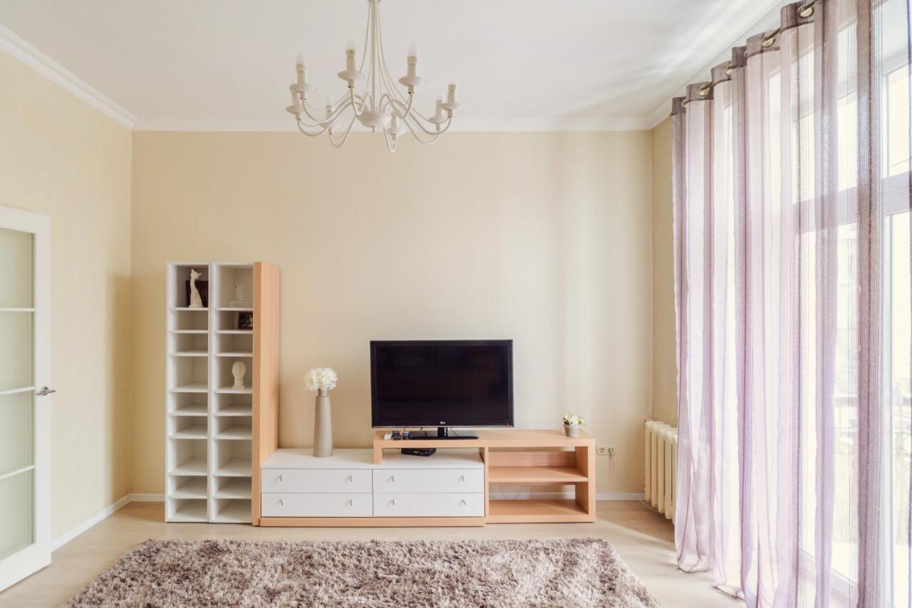 Lux Apartments Lenina Minsk Eksteriør bilde